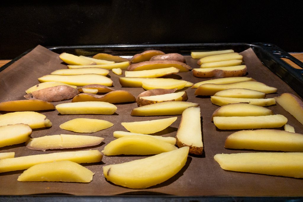 Ovenfrietjes op de bakplaat