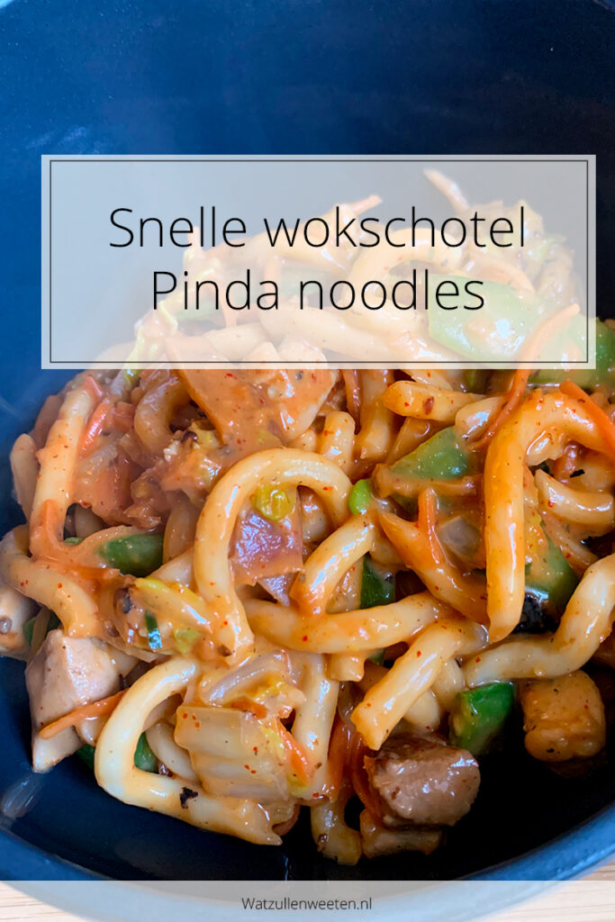 noodles kip met pindasaus